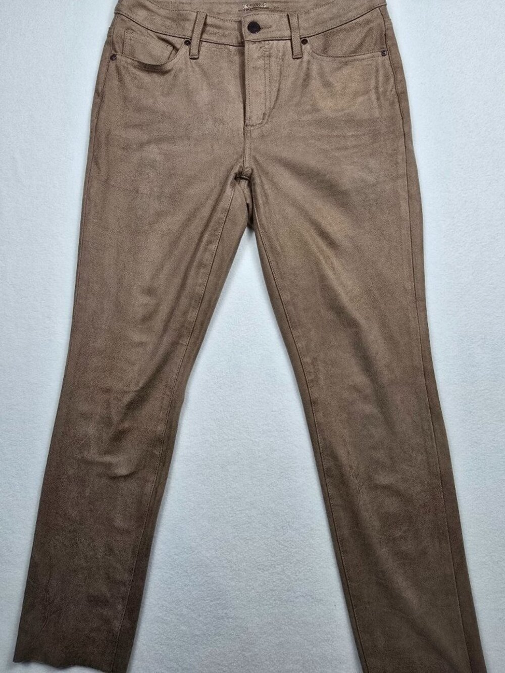 Chicos Size 00R Jeggings Brown Faux Suede Fabric Stretch Fit Mid-Rise Raw Hem